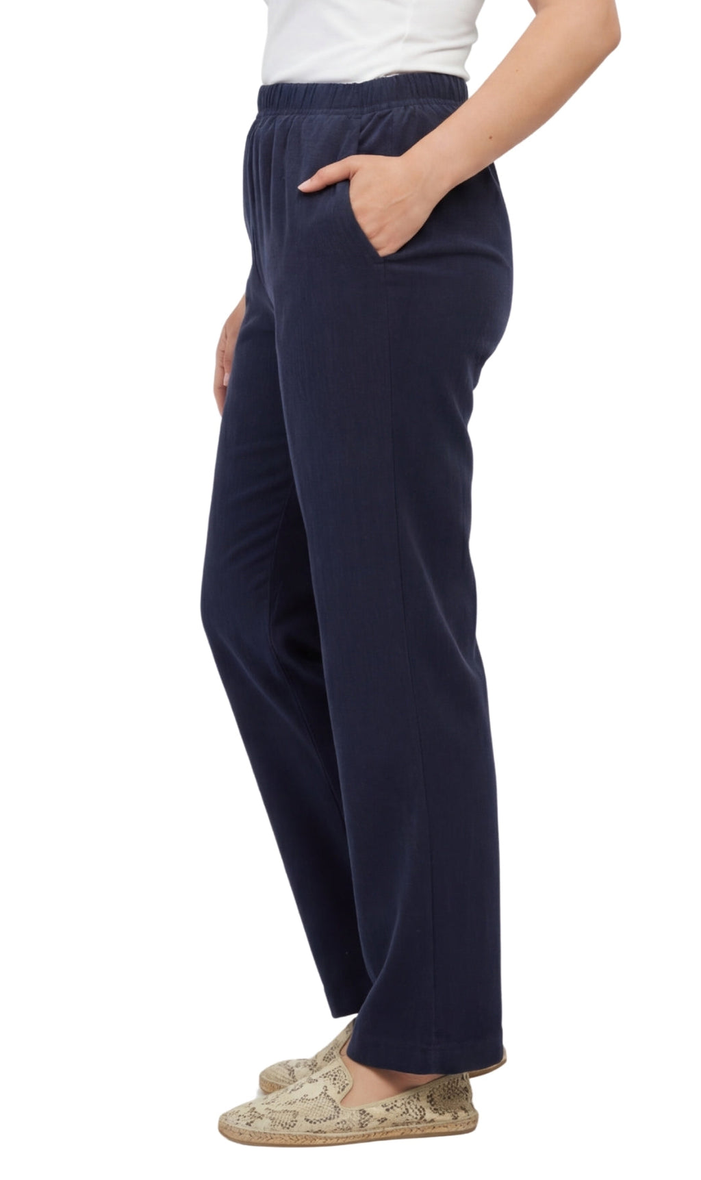 Women's Pull-On Fine Wale Corduroy Pants — Soft Covered Elastic Waist