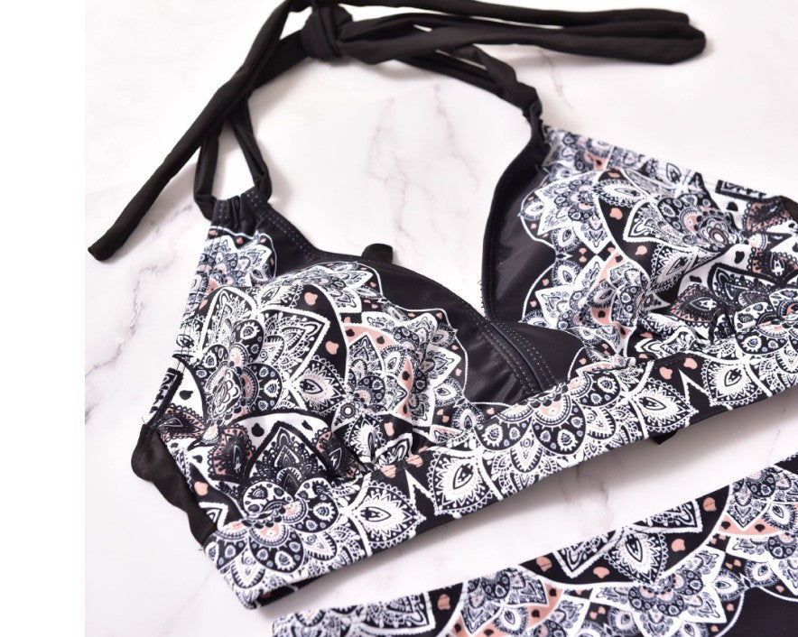 Retro Printed Bikini With Back Straps Plus Size
