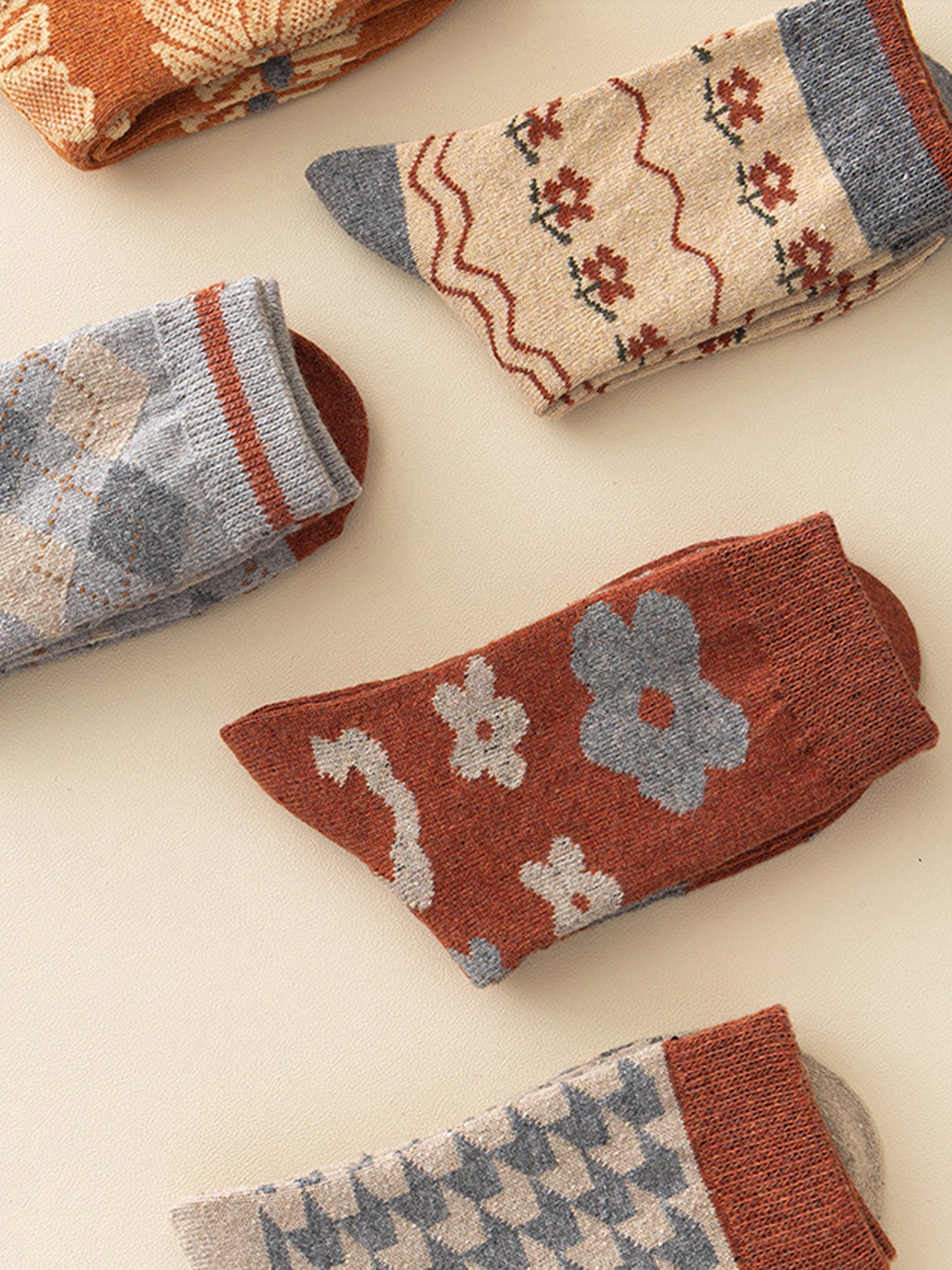 Combed Cotton 5-Pair Jacquard Mid-Calf Sock Set