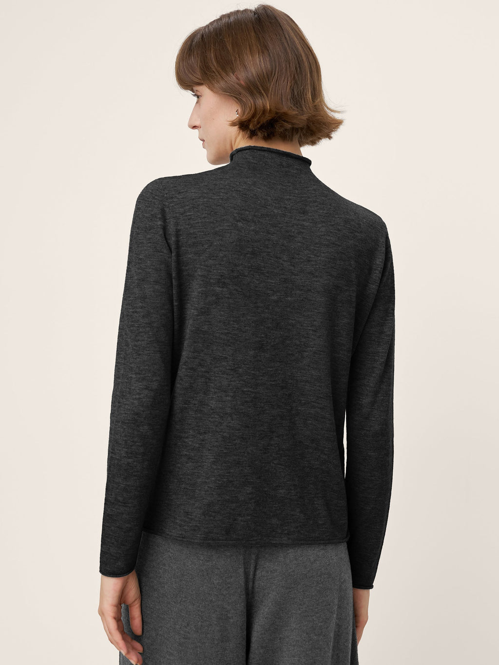 100% Extra-Fine Merino Wool Mock Neck Sweater with Rolled Edge ELA