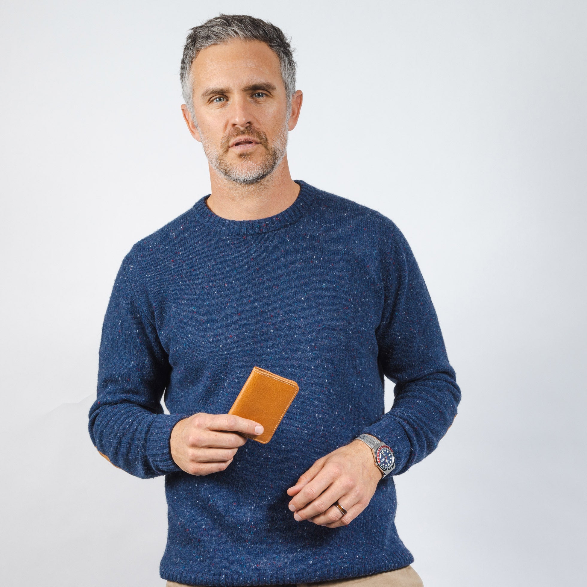 Compact Bifold with RFID protection - Natural
