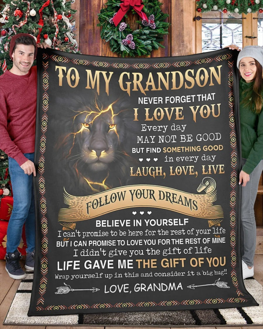 BLANKET FOR GRANDSON – COMFORT & WARMTH GIFT FROM GRANDMA  Sherpa Fleece Quilt Blanket hnds00 (SKUB09-43)